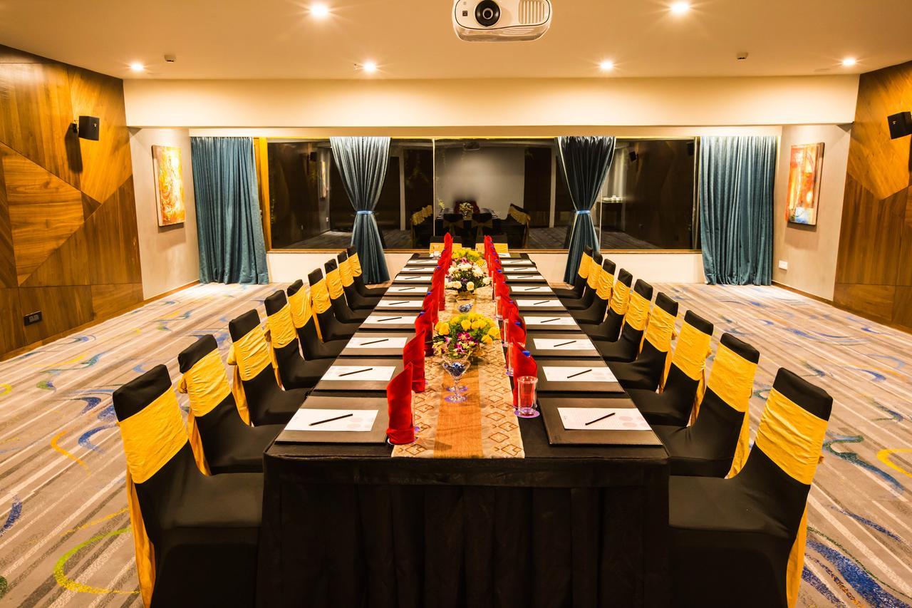 The Bheemli Resort Managed By Accorhotels Visakhapatnam Extérieur photo